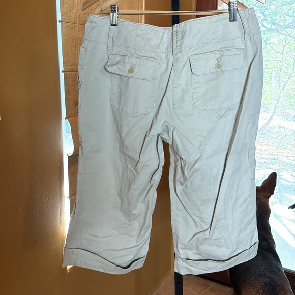 MICHAEL Michael Kors Women's Capri Tan Cuffed Pants Size 10 - Picture 7 of 10